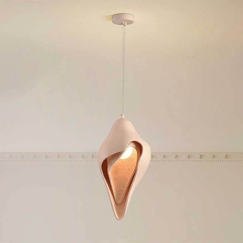 Nami Pendant Light