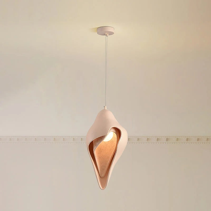 Nami Pendant Light