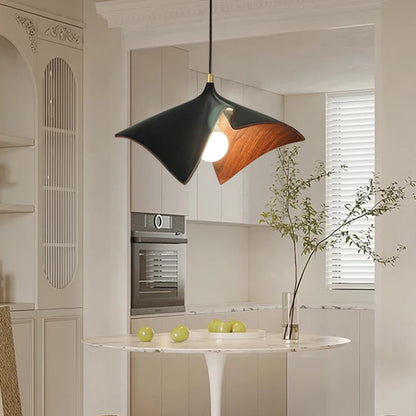 Kaze pendant light