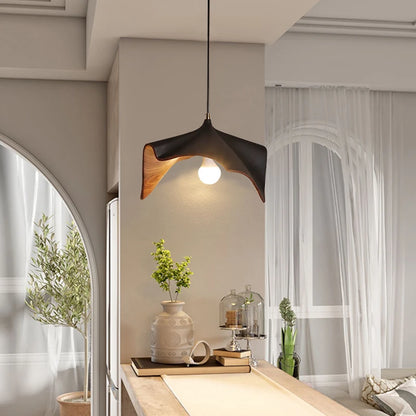 Kaze pendant light