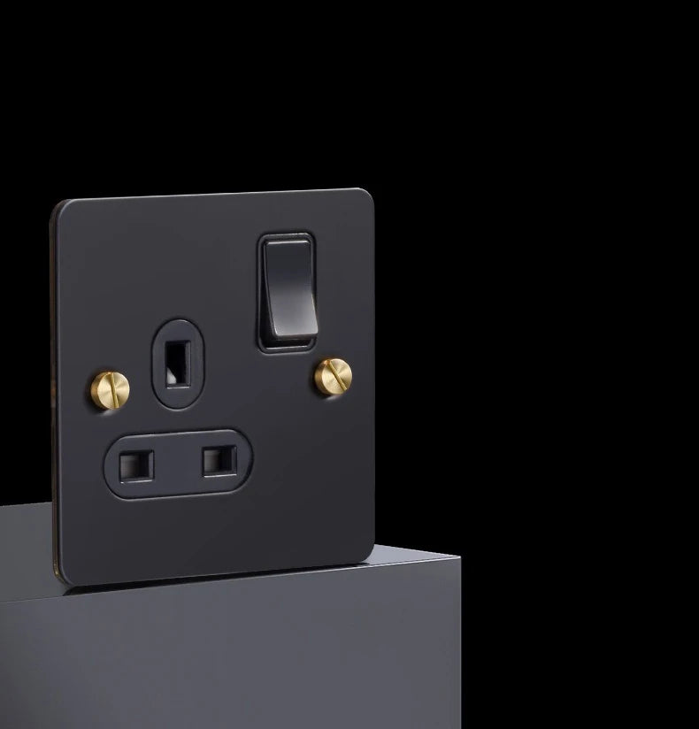 Brass & Bolt Co. 1G Plug Socket – Black